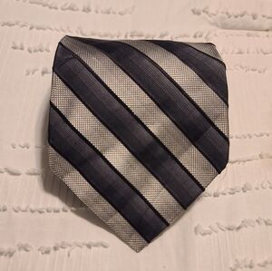 Bachrach Silk Silver And Black Neck Tie